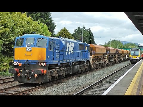 NIR 111 class No. 8111 + NIR Ballast Hoppers - Dundalk Station, Co. Louth