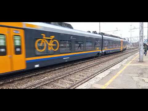 pop in partenza da Moncalieri