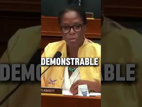 Joe Rogan Reacts: “Show Me The Racism!” – Ben Shapiro Shuts Down Student