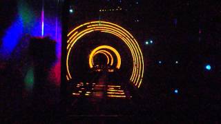 上海の川底トンネル