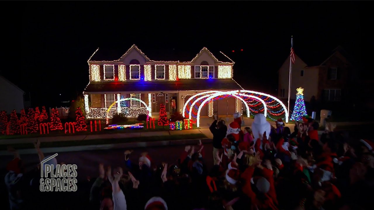 The Great Christmas Light Fight - Top 7 Homes With The Best Light Shows!