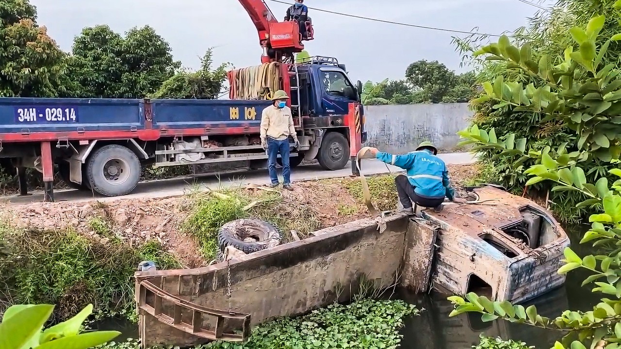 Man Rebuilds Flood Ruined Truck back to New | Start to Finish by @RestorationsSkills6886