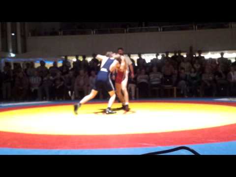 Julian Höreth - David  Eizenhöfer (66 kg; griechisch-römisch) 2/2