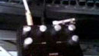 Video thumbnail for Zoom Ultra Fuzz UF-01 demo by ShortScaleGearDemos