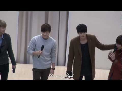 [Fancam] 130211 ZE:A FIVE - Lovely Day (Dongjun ver.)