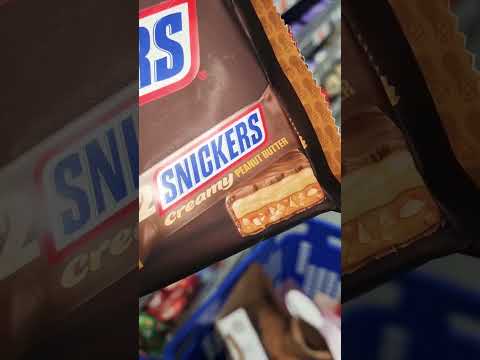 New Snickers ❤️‍🔥#shots #shortvideos #viral #unboxing #snickers #candy #Action @PrinzessinAmina