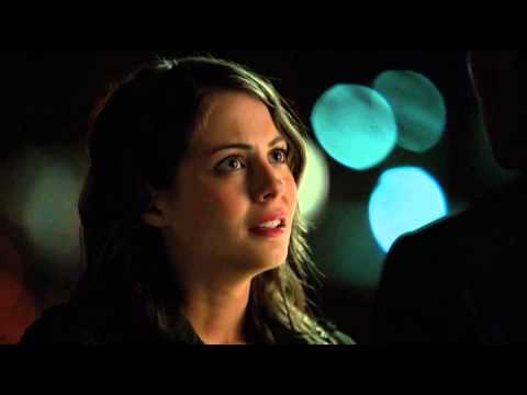 Arrow S2 deleted scenes - State v  Queen