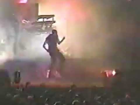 Leeroy's jazz steps fusion on Funky shit 1998, slow motion.