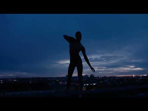 Vilma Jää - Syntymistään sureva