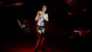 SIOUXSIE - ABOUT TO HAPPEN - Shepherds Bush 2008