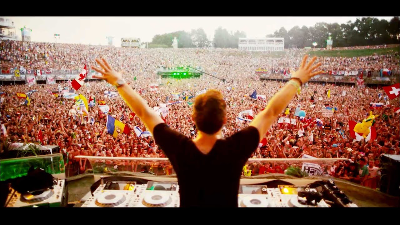 Tomorrowland 2013