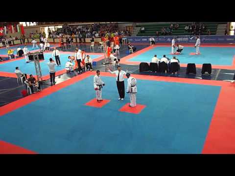 Evgeny Otsimik (Rus) v Dimitrios Kazantzidis (Gre) Male -57Kg Sparring