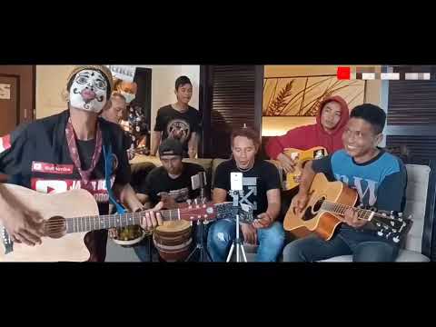 pitik angkrem 21 Dino, akustik dangdut Jawa,#ngamencover #dangdutindonesia