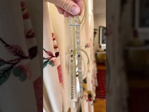 Father/daughter duo shopping for mom! #mjvjewelry #vintagejewelry