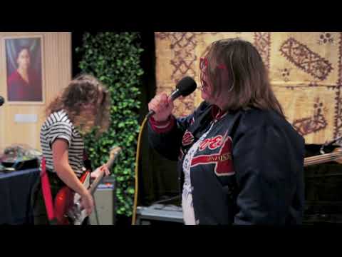 95bFM Drive Island X: No Brainers - 'Grit & Bite'