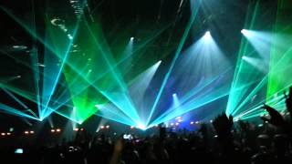 ASOT 650 Utrecht Armin playing Max Graham - The Evil ID
