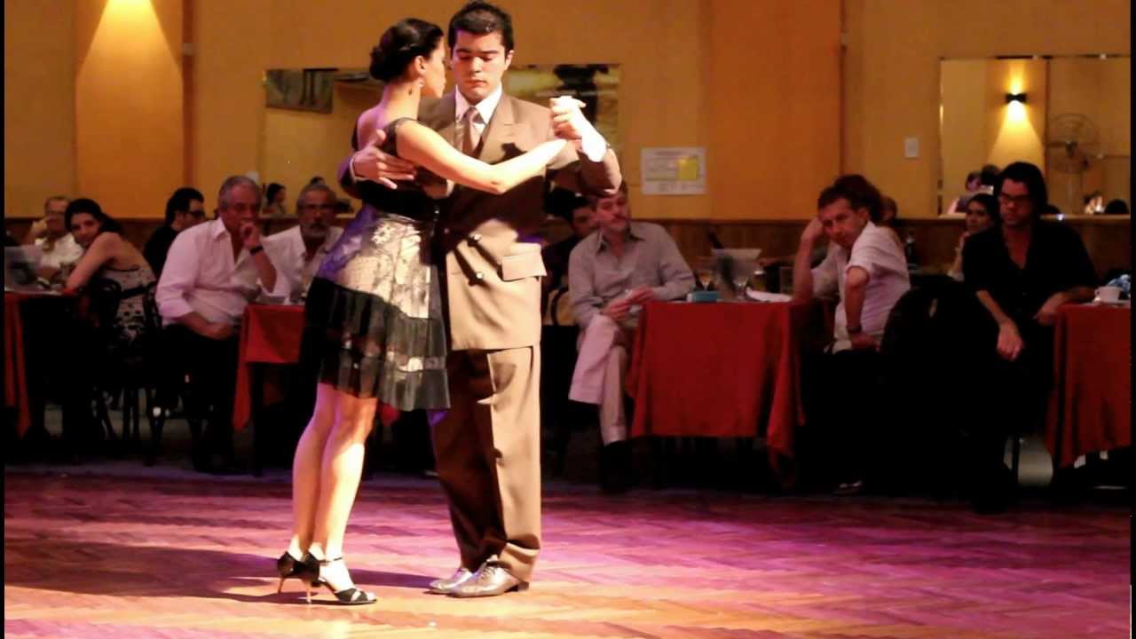 Cristhian Sosa and Sabrina Garcia Salon Canning (1)