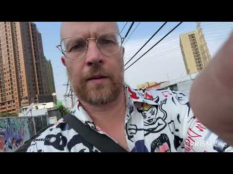 Bangkok Let's Go Shopping and Eating in the Malls