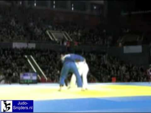Judo 2009 Tbilisi: Kazusionak (BLR) - Arakelyan (ARM) [-90kg].