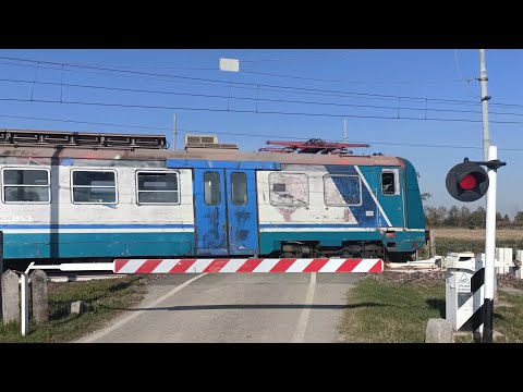 Railroad Crossing | San Lorenzo De' Picenardi (Cremona, Italy) | EmZe