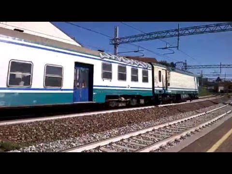 E464 063+5 piano ribassato 1965+pilota 1973 - Monza Sobborghi - 06/09/2015