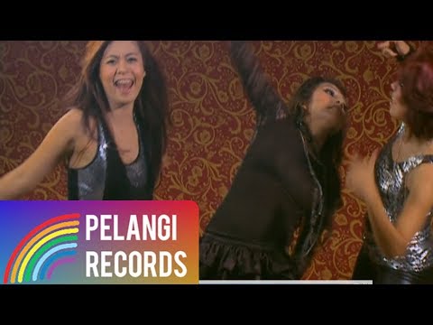 TQLA - Ga Pusing Ga Mikirin (Official Music Video)