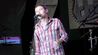 Scotty McCreery - Trouble With Girls