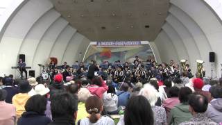 preview picture of video 'Arrivée des Camionneurs - JMSDF Band, Yokosuka'