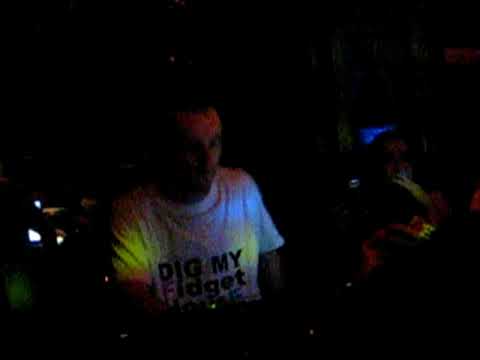 Kid Komas en Cha Cha 4 nov 2009 II