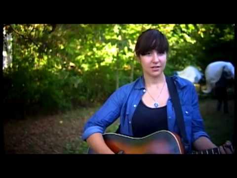 Laura Stevenson and the Cans - Holy Ghost (music video)