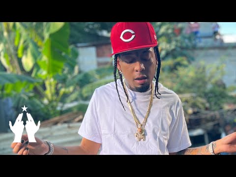 Rochy RD - Niña Linda 😍 | Video Oficial