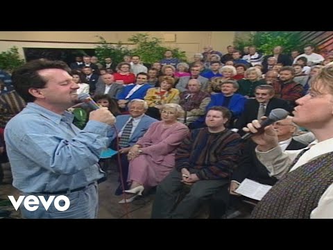 Bill & Gloria Gaither - Home Where I Belong [Live] ft. Gaither Vocal Band, Mark Lowry