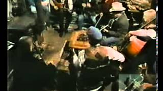 Merle Haggard & Willie Nelson - I Don't Hurt Anymore