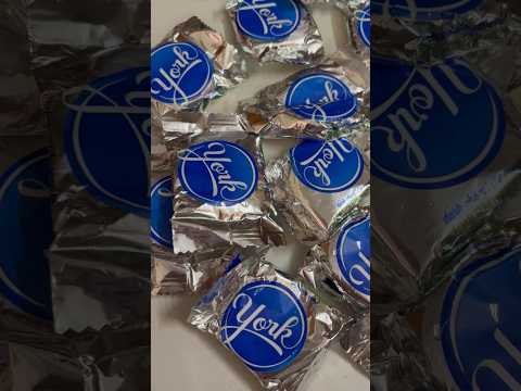 York chocolates #viral #trending #youtubeshorts #york #chocolate #mint #imported #fromusa #2024