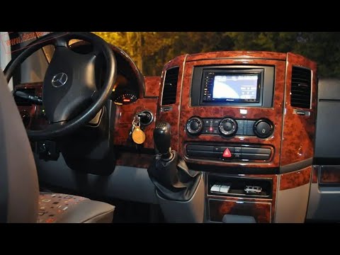 Мерседес Спринтер 906 Накладки на панель Тёмное Дерево 61 деталь Mercedes Sprinter 2006-2018г Турция - фото 1 - id-p2611876208