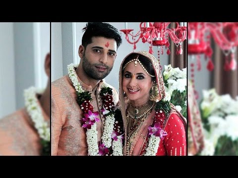 download lagu mp3 mp4 Urmila Matondkar Marriage Photos, download lagu Urmila Matondkar Marriage Photos gratis, unduh video klip Urmila Matondkar Marriage Photos