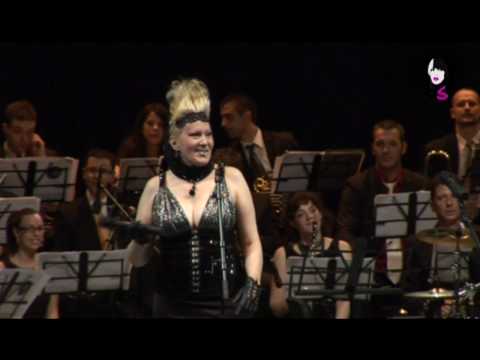 Aleksandra Sladjana Milosevic & Dado Topic - Princeza (Koncert revijskog orkestra "Metropolis")