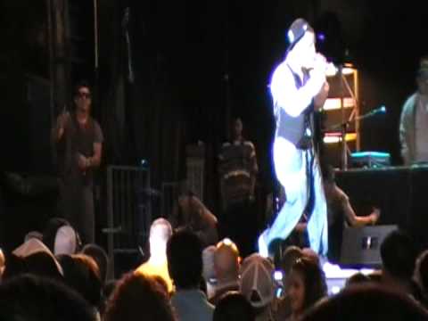 Leo y Baby Nory Jehová