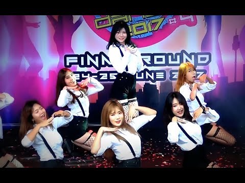 "Pretzel" cover "Intro+WEE WOO+Hello(NU'EST)+Bang!" (PRISTIN) @ "SIAM SQUARE1 JK Cover Dance 2017"