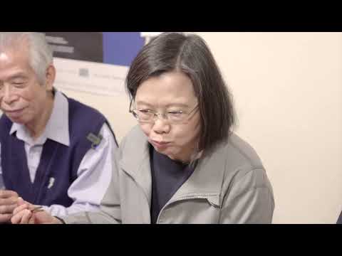 行銷馬祖國際藝術島 蔡總統展廚藝秀老酒滷肉飯