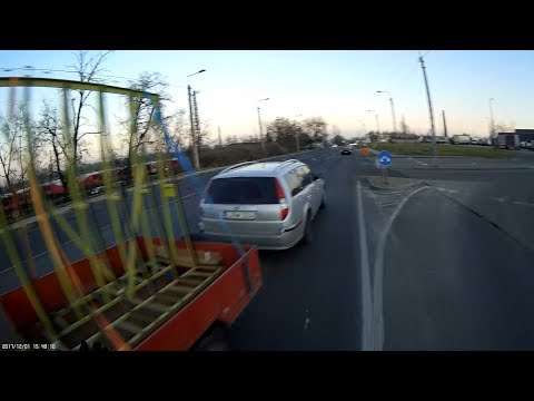 LRW-324 Centizés - Close pass