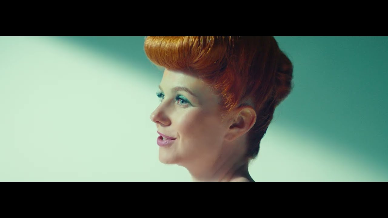 Лена Катина — Шагать в никуда