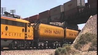 preview picture of video 'UP 3985 on Cajon Pass May 1994'