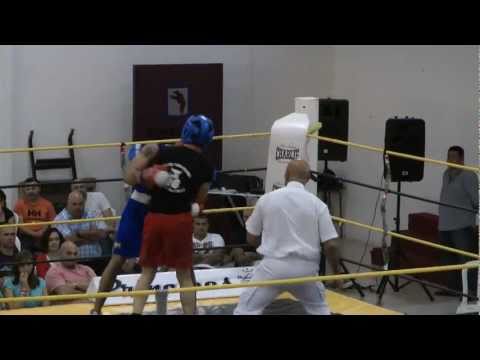 Nº 8 BOXEO EN LA VILLA DE CAMPOS MORENO-JOHN.avi