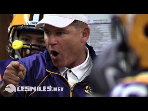 Les Miles Play for Victory [2012]