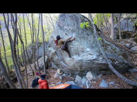 Charles Albert - The Barefoot Climber