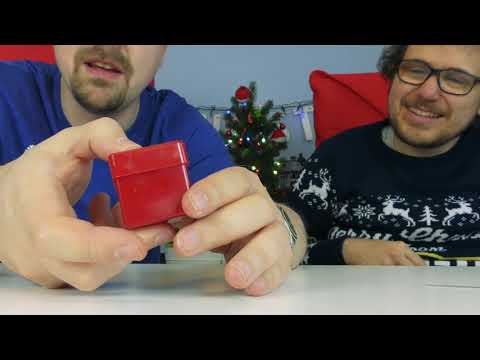 Advent Calendars 2018 Day 14 | Ashens & Nerdcubed