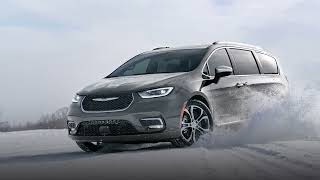 Stellantis North America Salón de la Fama | Fiat 500e | Adió al Chrysler 300C