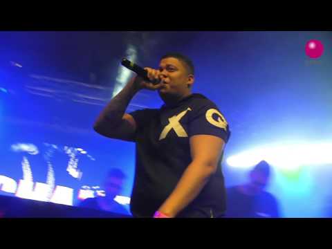 CHANEL x DOS ANJOS x ROBERTO DINERO - SOMBRAS @OchoYMedioClub 09/07/2016 @Chanel_dinero