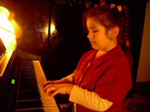 Bianca Dinică - Marşul lui Prichindel (la pian)